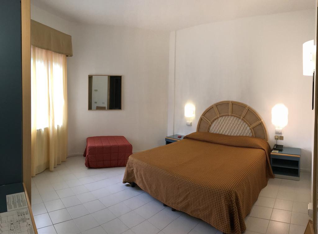 Hotel Palme Monterosso al Mare Esterno foto